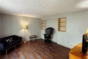 815 Sunfield Dr NW, Lilburn, GA 30047 - Photo 8