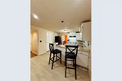 815 Sunfield Drive NW, Lilburn, GA 30047 - Photo 20