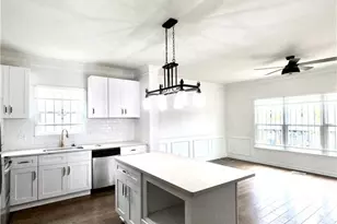 987 Ashby Cir NW, Atlanta, GA 30314 - Photo 2