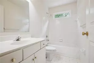 1118 Sadlers Close, Marietta, GA 30068 - Photo 16