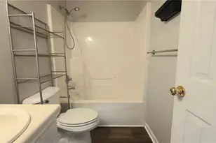 1048 Falls Brooke Dr, Conyers, GA 30094 - Photo 6