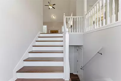 700 Hearthstone Crossing, Woodstock, GA 30189 - Photo 2