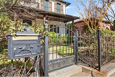 578 East Avenue NE, Atlanta, GA 30312 - Photo 2
