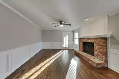 1059 Rockcrest Drive, Marietta, GA 30062 - Photo 2