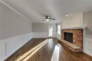 1059 Rockcrest Dr, Marietta, GA 30062 - Photo 2