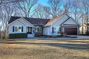 47 Cliffhanger Point, Euharlee, GA 30145 - Photo 2