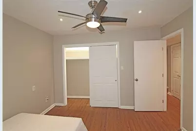 38 La Rue Place NW, Atlanta, GA 30327 - Photo 26