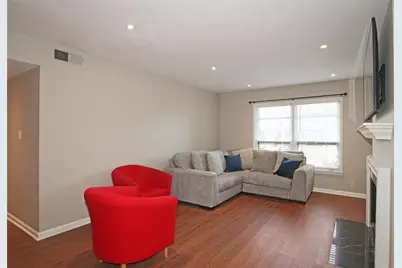 38 La Rue Place NW, Atlanta, GA 30327 - Photo 2