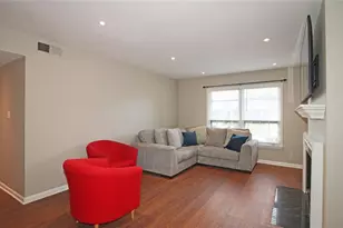 38 La Rue Pl NW, Atlanta, GA 30327 - Photo 2