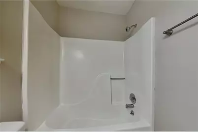 2940 Trotters Pointe Drive, Snellville, GA 30039 - Photo 16