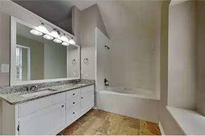 2940 Trotters Pointe Drive, Snellville, GA 30039 - Photo 10