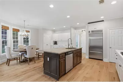 730 Hunting View Point., Atlanta, GA 30328 - Photo 22