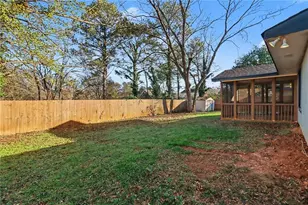 2057 Bixler Cir, Decatur, GA 30032 - Photo 34