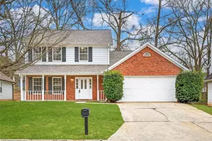 979 Oakwood Chase Cir, Stone Mountain, GA 30083 - Photo 1