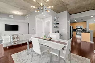 3324 Peachtree Rd NE, Atlanta, GA 30326 - Photo 4