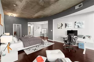 3324 Peachtree Rd NE, Atlanta, GA 30326 - Photo 24