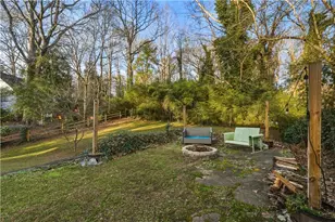 2323 Venetian Dr SW, Atlanta, GA 30311 - Photo 18