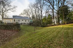 2323 Venetian Dr SW, Atlanta, GA 30311 - Photo 20