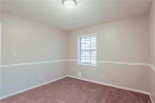8951 Cornell Dr, Jonesboro, GA 30238 - Photo 6