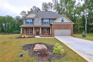 269 Baumgard Wy, Locust Grove, GA 30248 - Photo 2