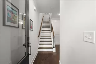 1712 Edgehill Manor NE, Atlanta, GA 30317 - Photo 4