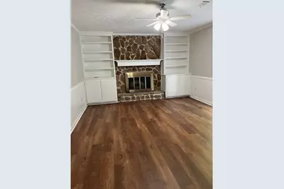 4500 Woodlawn Lake Drive, Marietta, GA 30068 - Photo 14