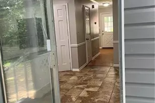 4500 Woodlawn Lake Dr, Marietta, GA 30068 - Photo 18