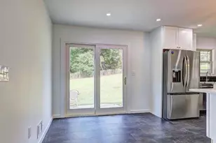 7340 Chalk Way, Riverdale, GA 30296 - Photo 4