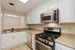 103 Riverview Dr SE, Marietta, GA 30067 - Photo 8