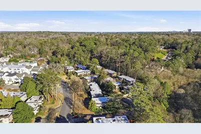 285 Lakemoore Drive NE #B, Atlanta, GA 30342 - Photo 28