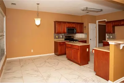 2581 Southhaven Lane, Buford, GA 30519 - Photo 10