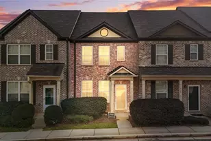 1829 Bayrose Cir, Atlanta, GA 30344 - Photo 2