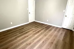 470 Hillsdale Dr, Fayetteville, GA 30214 - Photo 14