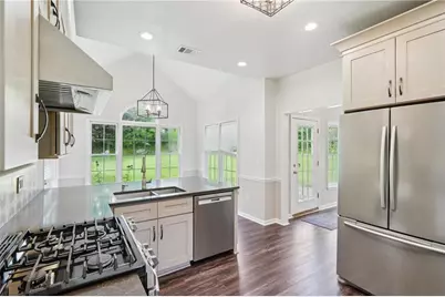 2268 Orleans Avenue, Marietta, GA 30062 - Photo 8