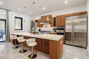 1812 Hunters Glen, Marietta, GA 30062 - Photo 18