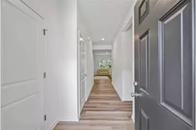 2942 Salinger Way, Gainesville, GA 30507 - Photo 2