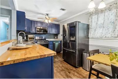 16 Bates Avenue NE, Atlanta, GA 30317 - Photo 10