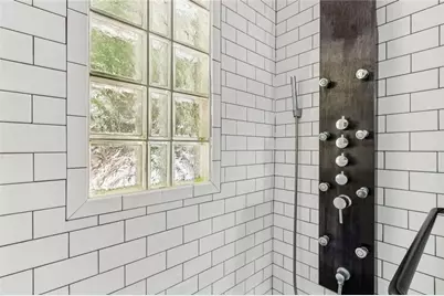 16 Bates Avenue NE, Atlanta, GA 30317 - Photo 10