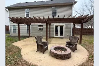 102 Lexington Parke Drive, Woodstock, GA 30189 - Photo 2