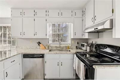 191 Saratoga Drive, Lawrenceville, GA 30044 - Photo 8