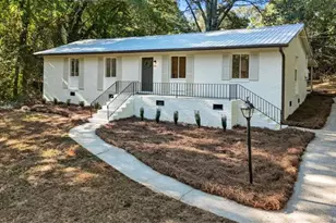 205 Pine St, Barnesville, GA 30204 - Photo 2