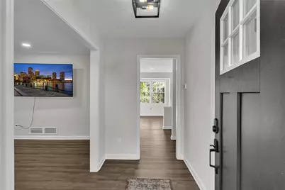 4611 Eberline Court, Stone Mountain, GA 30083 - Photo 6