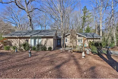 1474 Lakeshore Circle, Gainesville, GA 30501 - Photo 2