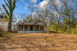 2965 Pearl St, East Point, GA 30344 - Photo 4