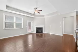 2405 Boxwalking Ct, Cumming, GA 30040 - Photo 4