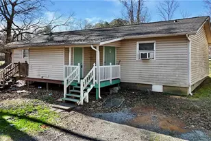 4322 Banks Dr SE, Dalton, GA 30721 - Photo 1