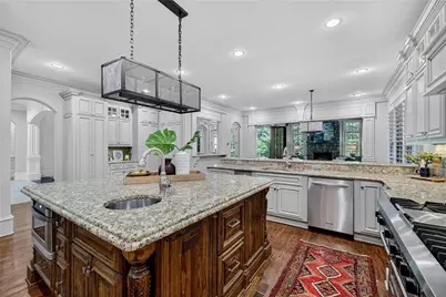 840 Camden Park Court NE, Atlanta, GA 30342 - Photo 36