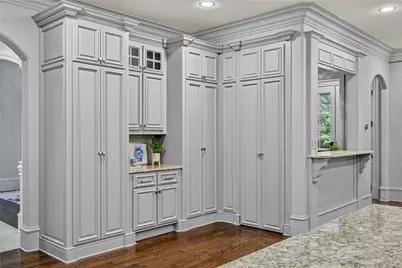 840 Camden Park Court NE, Atlanta, GA 30342 - Photo 38