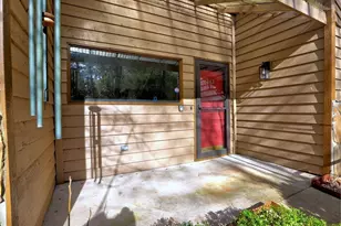 862 Bonnie Glen Dr SE, Marietta, GA 30067 - Photo 2