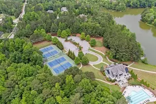 485 Discovery Lake Dr, Fayetteville, GA 30215 - Photo 2